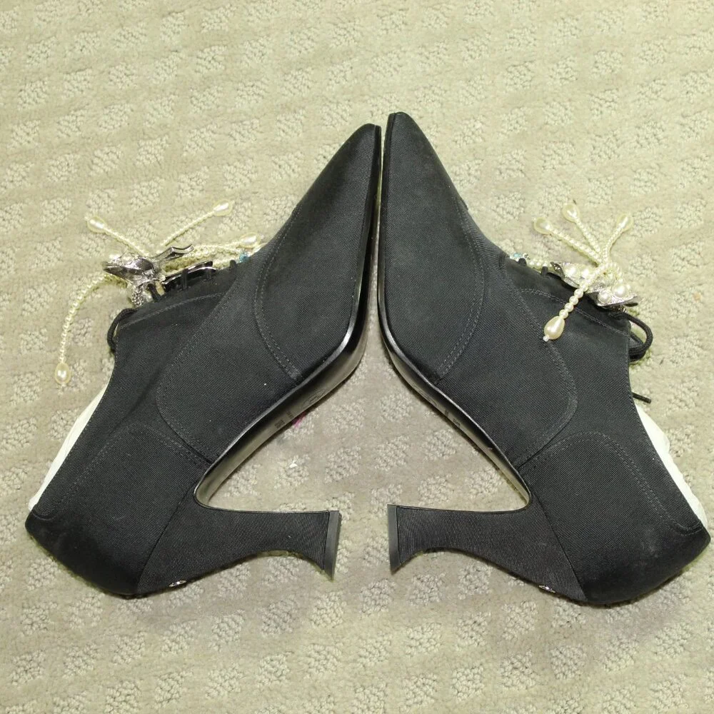 CHANEL NEW Pre-Fall 18A BLACK CC PEARL JEWELED BOW BOOTIES SHOES EU 37.5C / 6.5